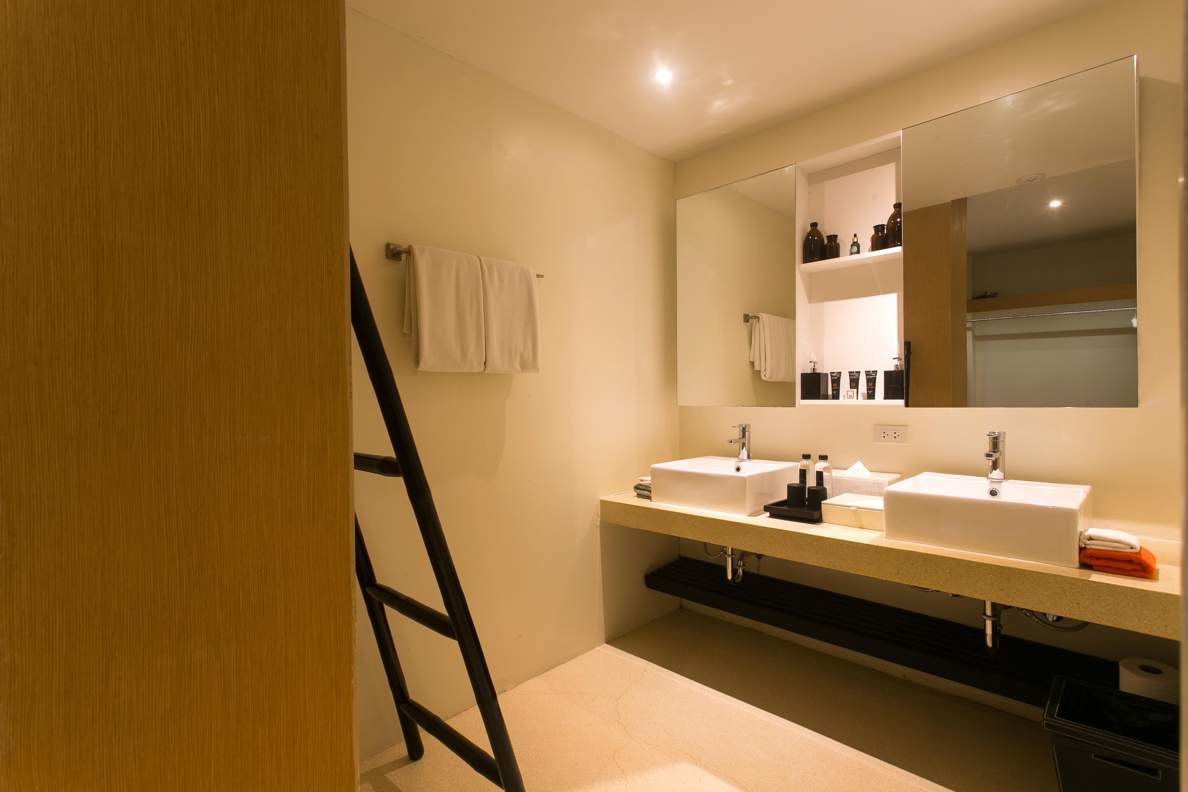 קאו לק The Anda Mani Khaolak Beachfront Villas מראה חיצוני תמונה